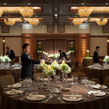 挙式 料理 装花 衣裳込み 帝国ホテルグループ自慢の美食プラン 柏の結婚式場 ザ クレストホテル柏 公式
